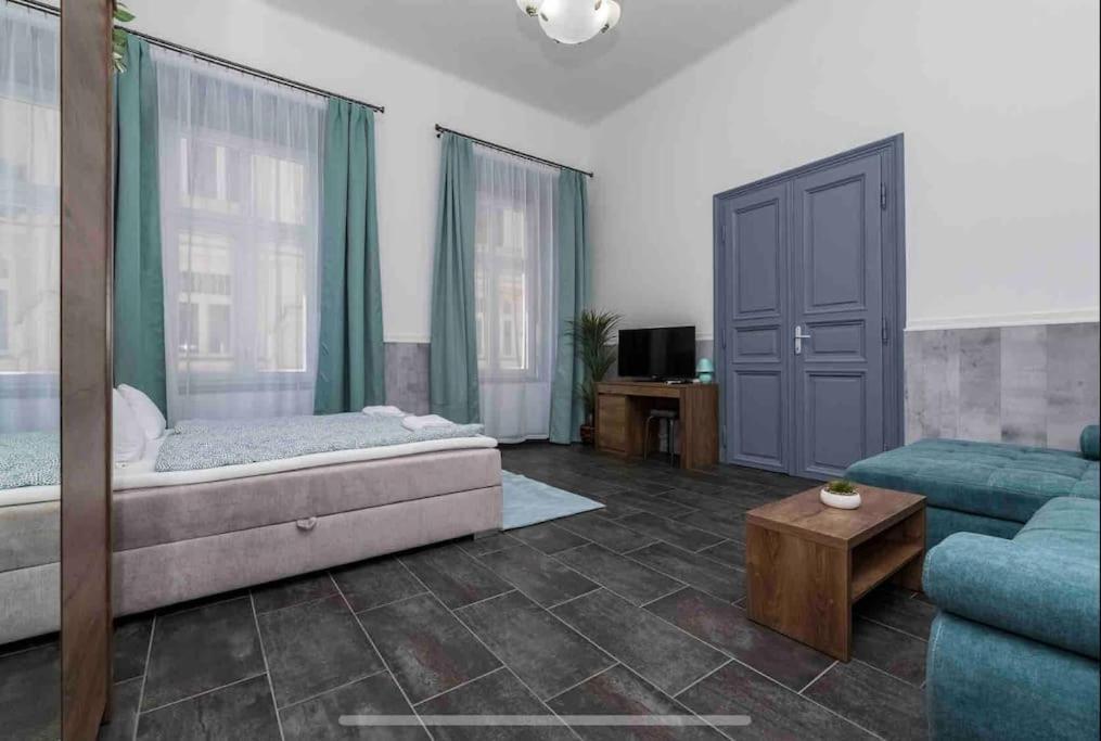 D3 Basilica Luxury Spacious Free Parking For 1 Car Budapest Eksteriør bilde